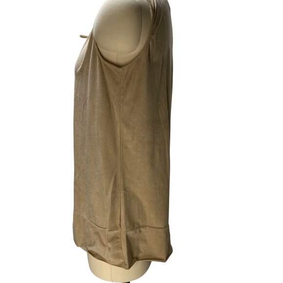 Sleeveless Suede‎ Lace-Up Top With Grommet Detail - Picture 4 of 10